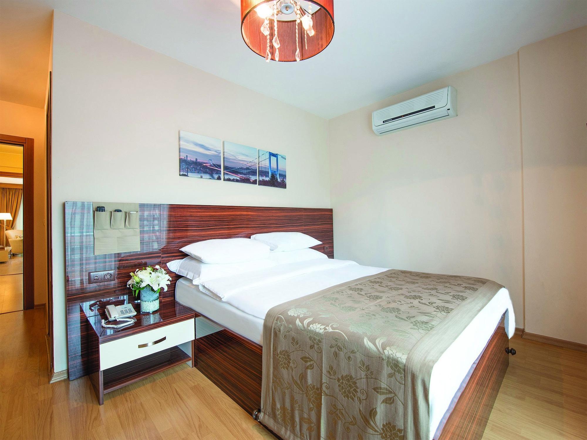 Blueway Hotel Residence Istanbul Exterior photo