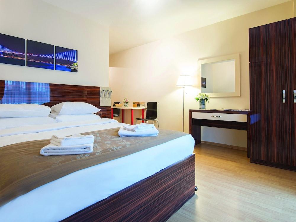 Blueway Hotel Residence Istanbul Exterior photo