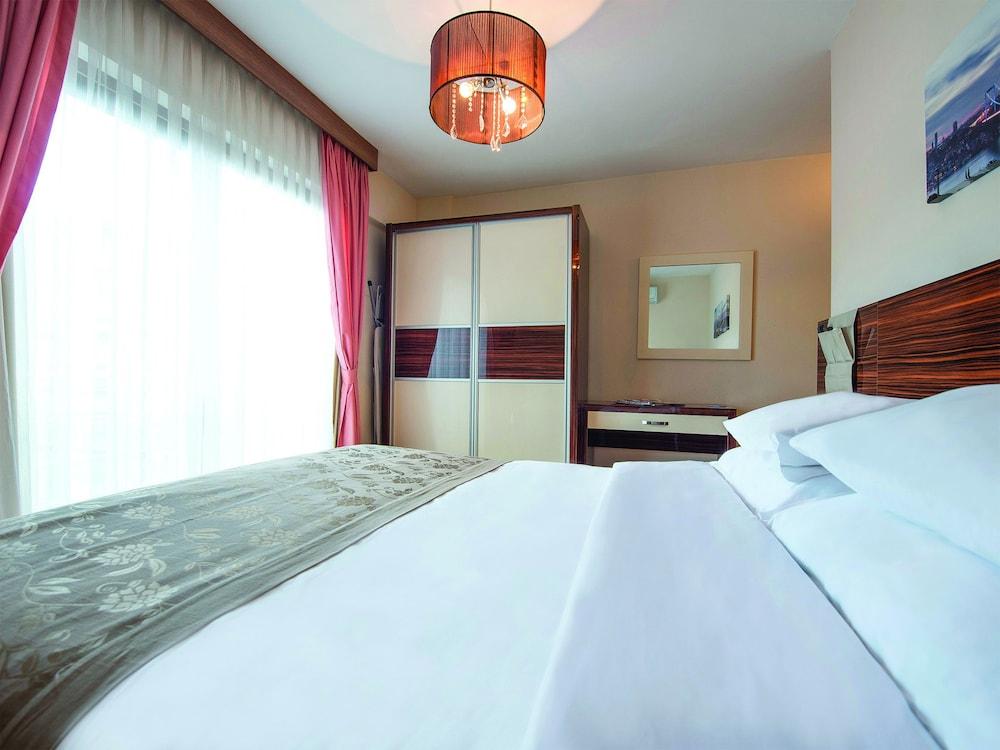Blueway Hotel Residence Istanbul Exterior photo