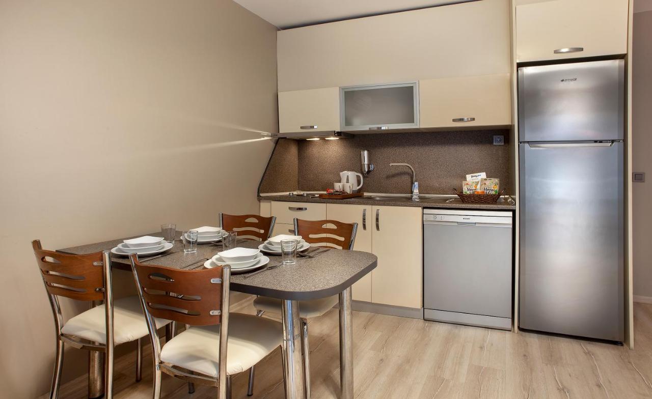 Blueway Hotel Residence Istanbul Exterior photo